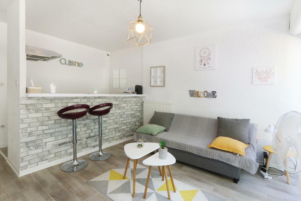 L Escapade, Wifi, Parking, Netflix, Appart 2Pers Lägenhet Montpellier Exteriör bild